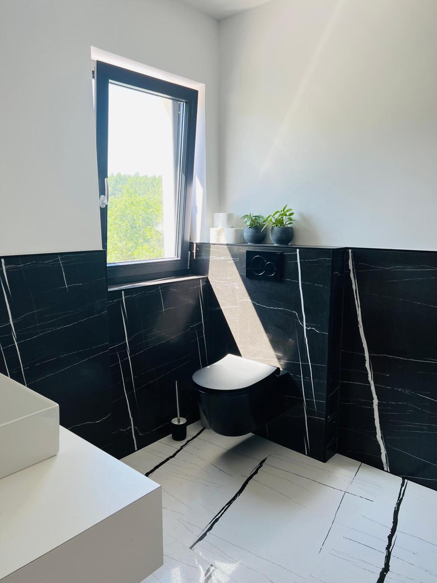 Vila Prisunca Jacuzzi & Swimming Pool بازين المظهر الخارجي الصورة